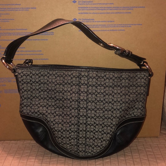 Coach Purse - Picture 1 of 3